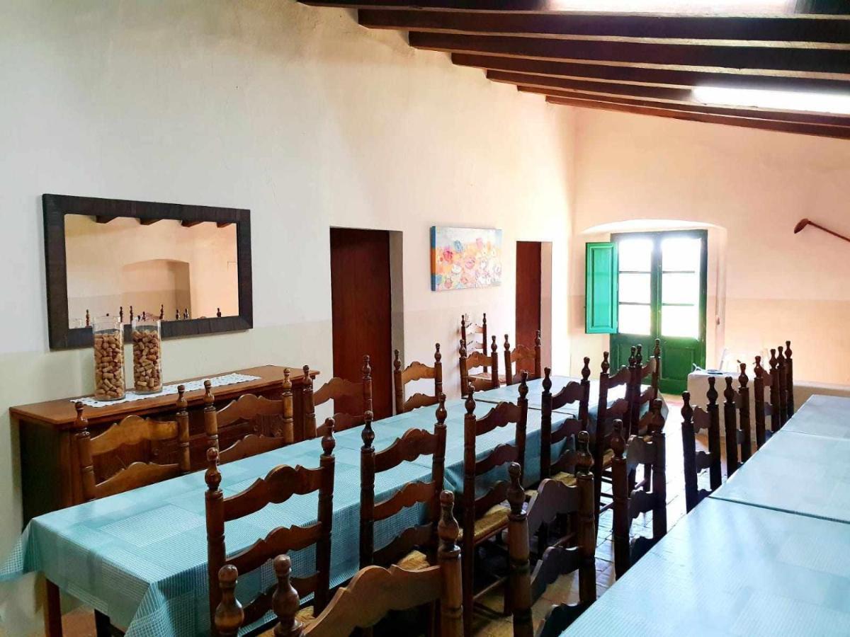 Masia Para Grupos Con Piscina Privada28 Pax Cabanelles Kültér fotó